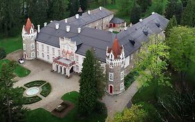 Chateau Heralec Boutique Hotel & Spa By L'Occitane